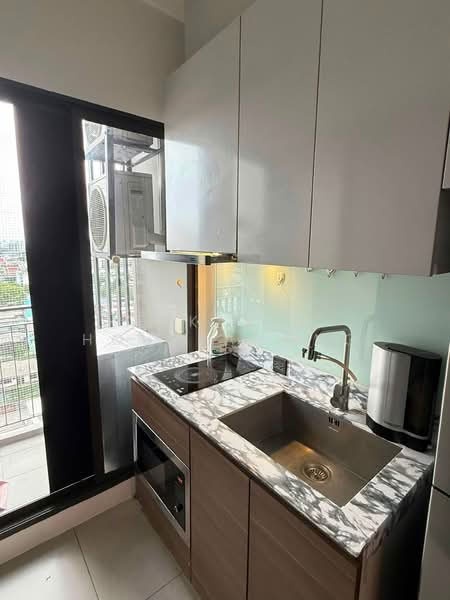 Urbano Rajavithi, Bangkok, Rajavithi Road, Bang Phlat, Bangkok, 1 Bedroom, 30 sqm, Condo For Rent, by Jakarin Houpramong, 500463759 - DDproperty.com