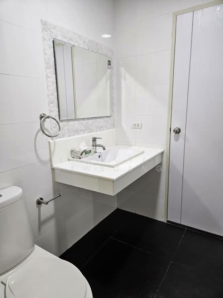 D65 Condominium, Bangkok, 396 Soi Sukhumvit 65 Sukhumvit Road, Phra Kanong Nua, Watthana, Bangkok, 1 Bedroom, 47 sqm, Condo For Sale, by Kanrutai Dawruang, 500463773 - DDproperty.com