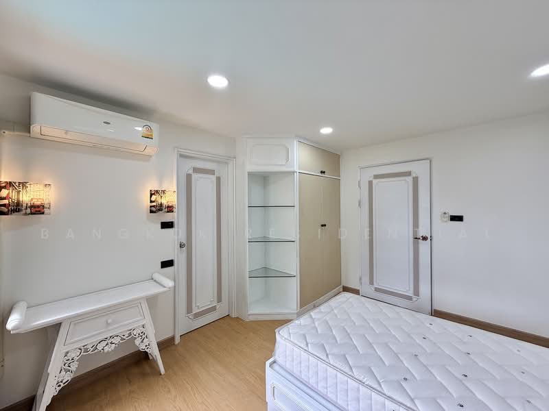Tongtip Mansion, Bangkok, Soi Sukhumvit 47, Khlong Tan Nua, Watthana, Bangkok, 3 Bedrooms, 245 sqm, Condo For Rent, by Bangkok Residential, 500463781 - DDproperty.com