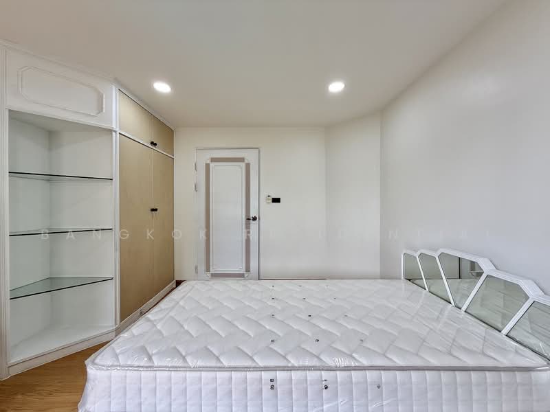 Tongtip Mansion, Bangkok, Soi Sukhumvit 47, Khlong Tan Nua, Watthana, Bangkok, 3 Bedrooms, 245 sqm, Condo For Rent, by Bangkok Residential, 500463781 - DDproperty.com