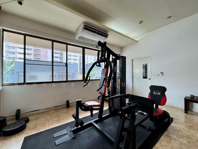 Tongtip Mansion, Bangkok, Soi Sukhumvit 47, Khlong Tan Nua, Watthana, Bangkok, 3 Bedrooms, 245 sqm, Condo For Rent, by Bangkok Residential, 500463781 - DDproperty.com