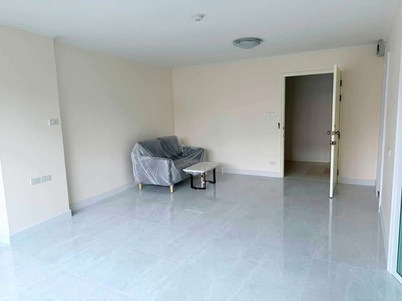 Lumpini Place Narathiwas 24, Bangkok, Sathu Pradit 19 Alley 3, Chong Nonsi, Yan Nawa, Bangkok, 1 Bedroom, 34 sqm, Condo For Sale, by Mint, 500463800 - DDproperty.com