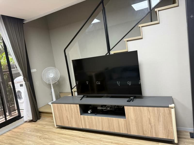 Blossom Condo @ Sathorn-Charoenrat, Bangkok, Charoen Rat Road, Thung Wat Don, Sathon, Bangkok, 2 Bedrooms, 55 sqm, Condo For Rent, by Ulaiwan Boonsiri, 500463818 - DDproperty.com