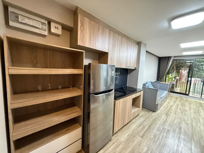 Blossom Condo @ Sathorn-Charoenrat, Bangkok, Charoen Rat Road, Thung Wat Don, Sathon, Bangkok, 2 Bedrooms, 55 sqm, Condo For Rent, by Ulaiwan Boonsiri, 500463818 - DDproperty.com