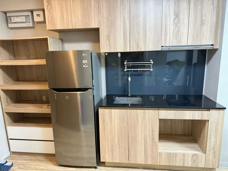 Blossom Condo @ Sathorn-Charoenrat, Bangkok, Charoen Rat Road, Thung Wat Don, Sathon, Bangkok, 2 Bedrooms, 55 sqm, Condo For Rent, by Ulaiwan Boonsiri, 500463818 - DDproperty.com