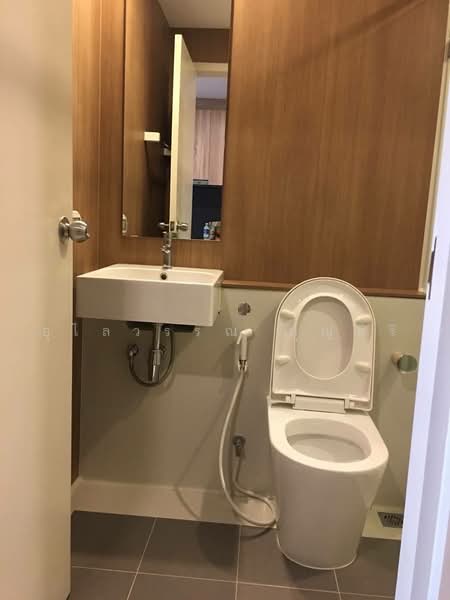 Blossom Condo @ Sathorn-Charoenrat, Bangkok, Charoen Rat Road, Thung Wat Don, Sathon, Bangkok, 2 Bedrooms, 55 sqm, Condo For Rent, by Ulaiwan Boonsiri, 500463818 - DDproperty.com