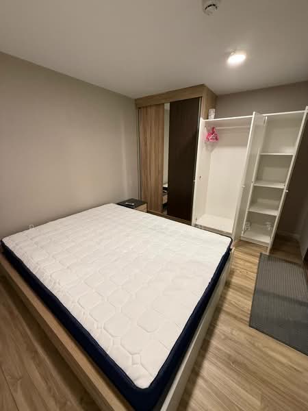 Blossom Condo @ Sathorn-Charoenrat, Bangkok, Charoen Rat Road, Thung Wat Don, Sathon, Bangkok, 2 Bedrooms, 55 sqm, Condo For Rent, by Ulaiwan Boonsiri, 500463818 - DDproperty.com