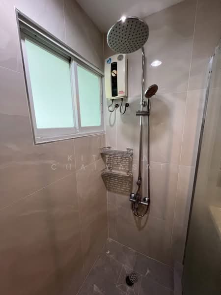 Life @ Ratchada-Suthisan, Bangkok, Ratchadapisek Road, Samsen Nok, Huai Khwang, Bangkok, 1 Bedroom, 42 sqm, Condo For Rent, by Kittiya Chaiyasat, 500463821 - DDproperty.com