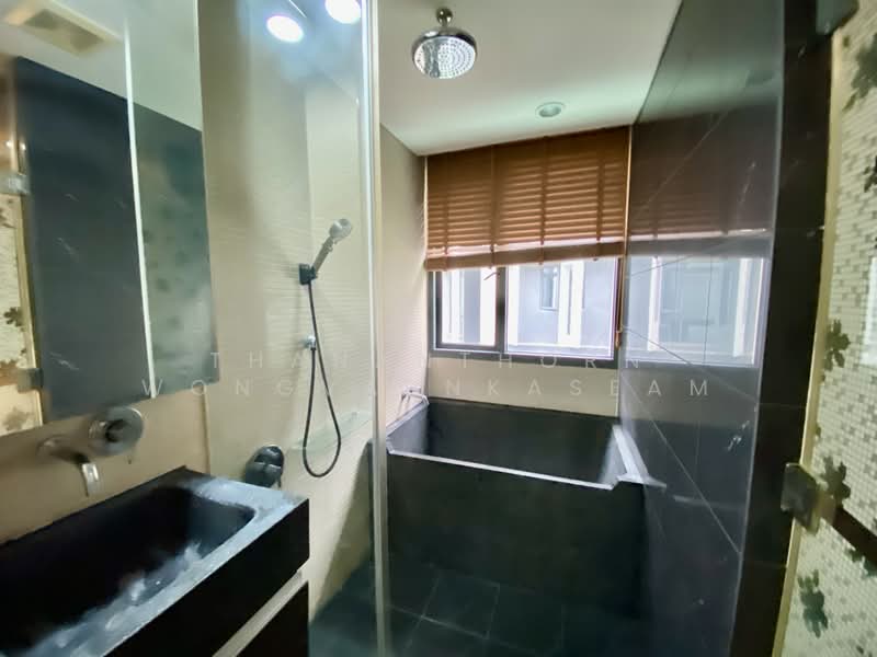 Siamese Gioia, Bangkok, Sukhumvit 31 Road, Khlong Tan Nua, Watthana, Bangkok, 2 Bedrooms, 70 sqm, Condo For Rent, by Thananthorn Wongvarnkaseam, 500463839 - DDproperty.com