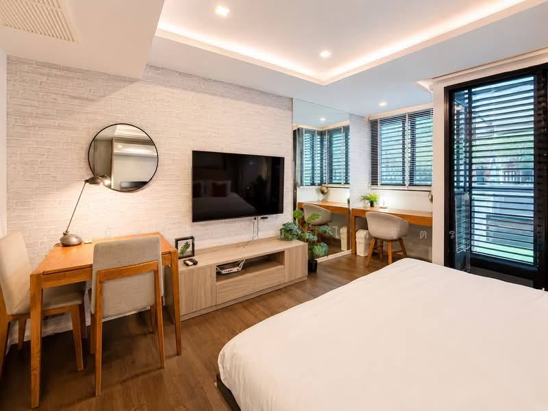 Circle Rein Sukhumvit 12, Bangkok, 20 Soi Sukhumvit 12 (Soi Sukjai), Sukhumvit Road, Khlong Toei, Bangkok, 1 Bedroom, 30 sqm, Condo For Sale, by มนัส กุลพันธ์ไพจิตร, 500463869 - DDproperty.com