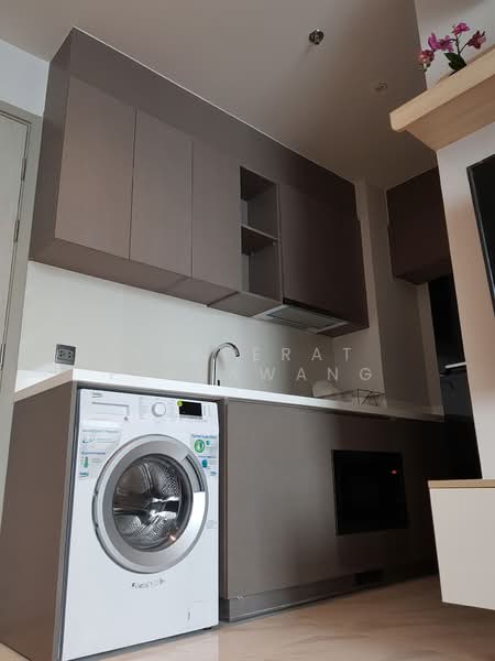 Rhythm Ekkamai, Bangkok, 11 Soi Sukhumvit 63, Khlongtoei Nua, Watthana, Bangkok, 1 Bedroom, 35 sqm, Condo For Rent, by Nareerat Pimsawang, 500463873 - DDproperty.com