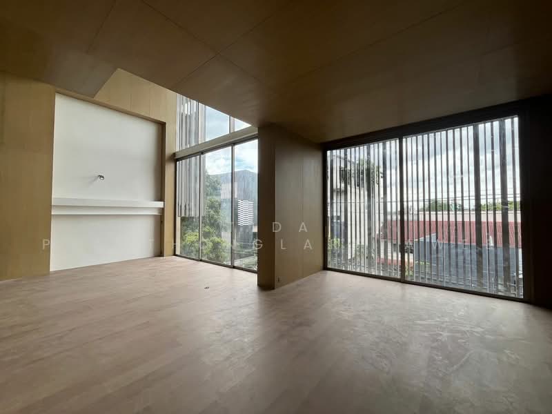 ขาย/ให้เช่า ออฟฟิศ รัชดา (Ratchada) 901 ตร.ม. 95.6 ตร.วา, Bangkok, Chan Kasem, Chatuchak, Bangkok, , 901 sqm, Office Space For Rent, by Tida phanthonglarptawee, 500463874 - DDproperty.com