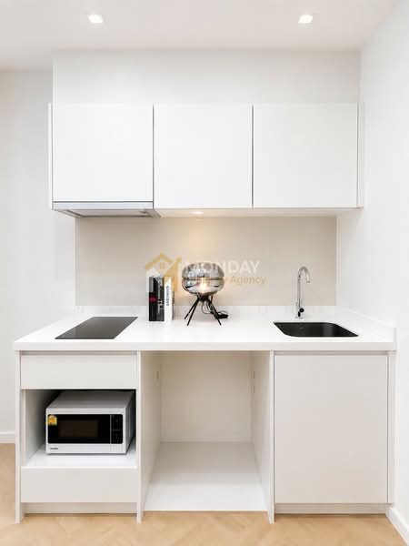 Life Sukhumvit 48, Bangkok, Soi Sukhumvit 48, Phra Kanong, Khlong Toei, Bangkok, 2 Bedrooms, 40 sqm, Condo For Sale, by Neeranuch Somprasong, 500463888 - DDproperty.com
