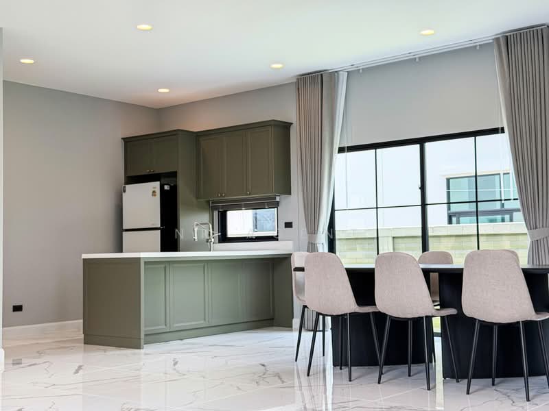 Setthasiri Don Mueang, Bangkok, 289 Soi Choet Wutthakat 9/1, Si Khan, Don Mueang, Bangkok, 5 Bedrooms, 383 sqm, Single Detached House For Rent, by NR agent, 500463889 - DDproperty.com