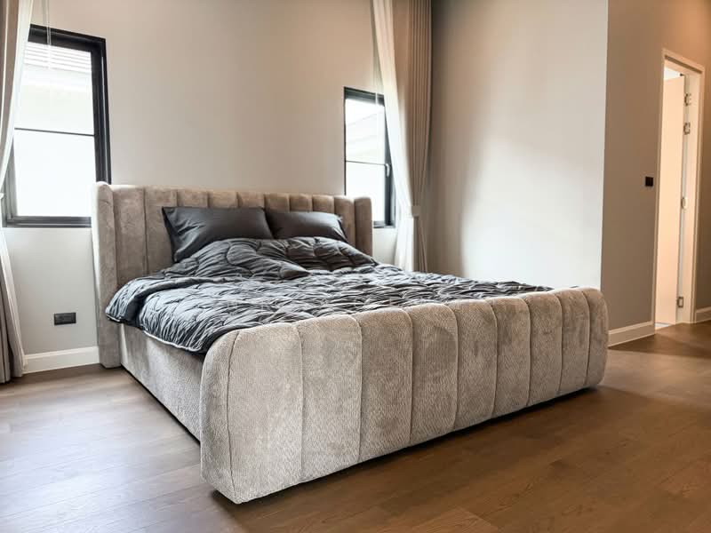 Setthasiri Don Mueang, Bangkok, 289 Soi Choet Wutthakat 9/1, Si Khan, Don Mueang, Bangkok, 5 Bedrooms, 383 sqm, Single Detached House For Rent, by NR agent, 500463889 - DDproperty.com