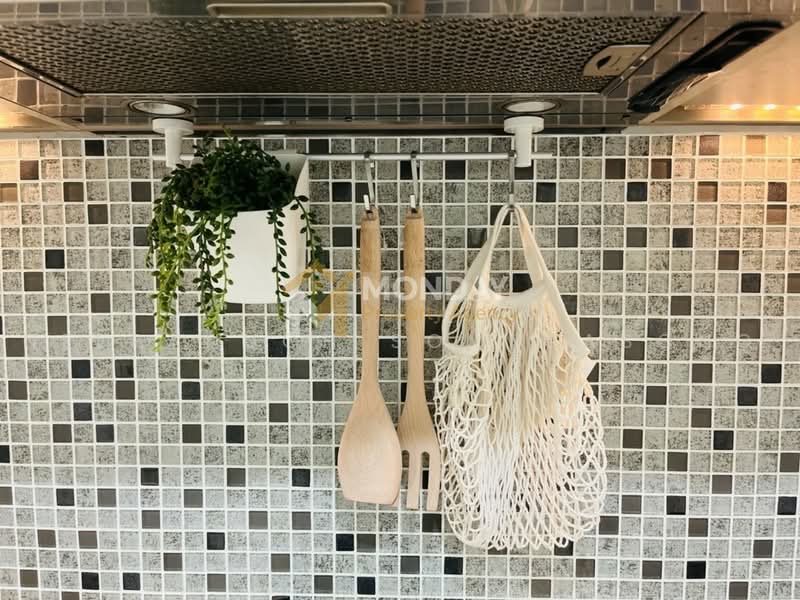 The Room Sukhumvit 21, Bangkok, Asok Montri Rd, Khlongtoei Nua, Watthana, Bangkok, Studio, 37 sqm, Condo For Sale, by Neeranuch Somprasong, 500463897 - DDproperty.com