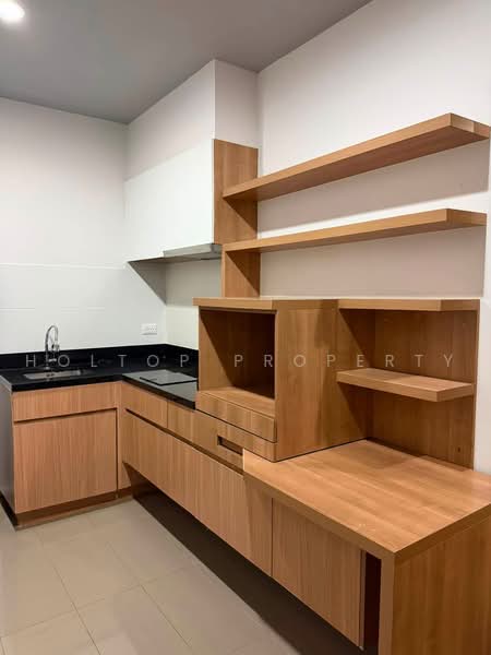 Blocs 77, Bangkok, 291 On Nut Rd, Phra Kanong Nua, Watthana, Bangkok, 1 Bedroom, 40 sqm, Condo For Rent, by Holtop Property, 500463908 - DDproperty.com