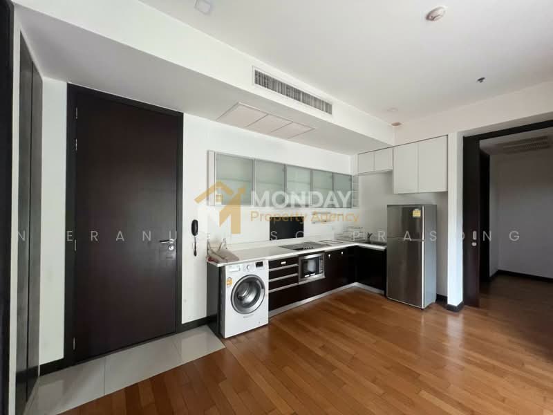 The Lofts Yennakart, Bangkok, 366 ์Soi Nang Linchi Yenakat Road, Chong Nonsi, Yan Nawa, Bangkok, 2 Bedrooms, 68 sqm, Condo For Sale, by Neeranuch Somprasong, 500463924 - DDproperty.com