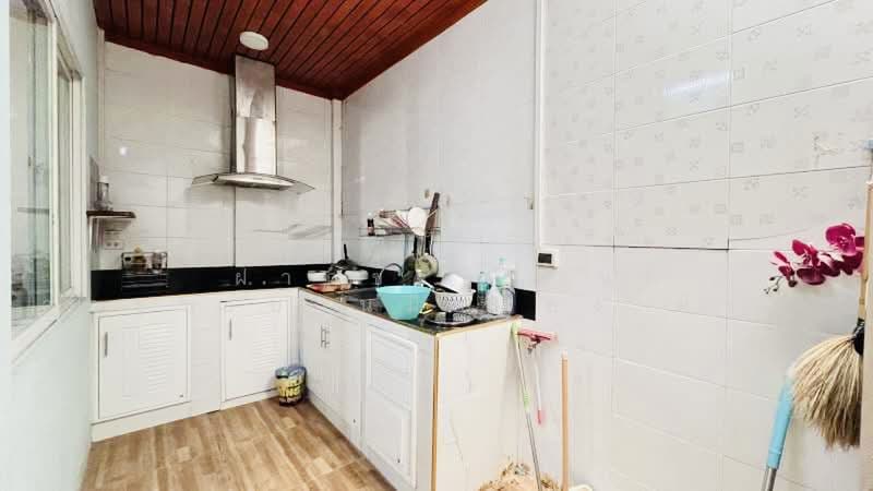 The Metro Rattanathibet, Nonthaburi, 135 Rattanathibet Road, Sai Ma, Muang Nonthaburi, Nonthaburi, 3 Bedrooms, 135 sqm, Townhouse For Sale, by ฝากขายบ้าน ฝากขายบ้านมือสอง ฝากขายอสัง Realty HuB, 500463942 - DDproperty.com