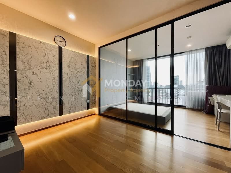 Noble Revo Silom, Bangkok, 88 Soi Surasak Surasak Road, Silom, Bang Rak, Bangkok, 1 Bedroom, 34 sqm, Condo For Sale, by Neeranuch Somprasong, 500463948 - DDproperty.com