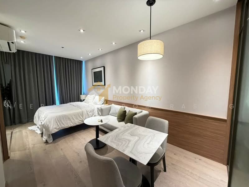 Park Origin Phrom Phong (Park 24), Bangkok, 68 Soi Sukhumvit 24, Khong Tan, Khlong Toei, Bangkok, 1 Bedroom, 28 sqm, Condo For Sale, by Neeranuch Somprasong, 500463970 - DDproperty.com