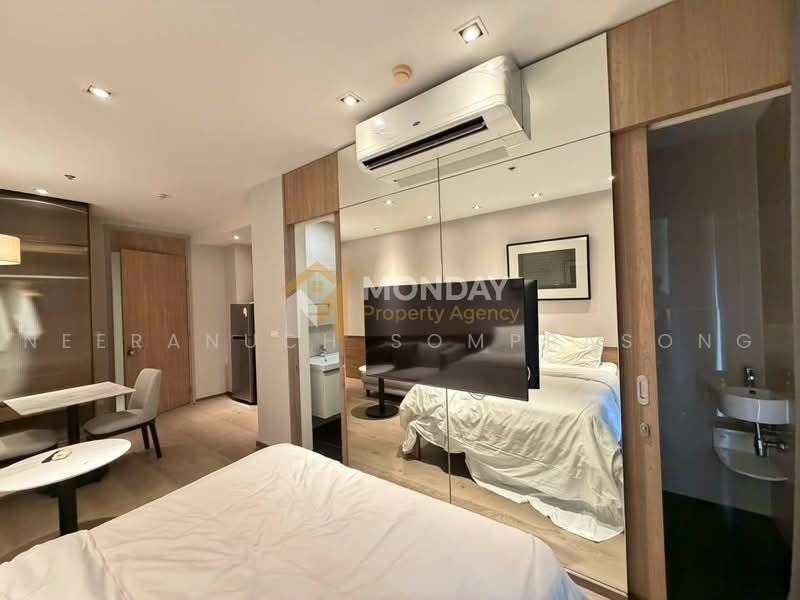 Park Origin Phrom Phong (Park 24), Bangkok, 68 Soi Sukhumvit 24, Khong Tan, Khlong Toei, Bangkok, 1 Bedroom, 28 sqm, Condo For Sale, by Neeranuch Somprasong, 500463970 - DDproperty.com