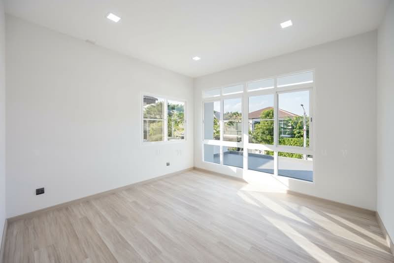 Mantana Ratchaphruek-Maha Chesadabodindranusorn Bridge, Nonthaburi, Nonthaburi 1 Road, Bang Krang, Muang Nonthaburi, Nonthaburi, 4 Bedrooms, 200 sqm, Single Detached House For Sale, by พเนตร มหามิตรานนท์, 500463973 - DDproperty.com