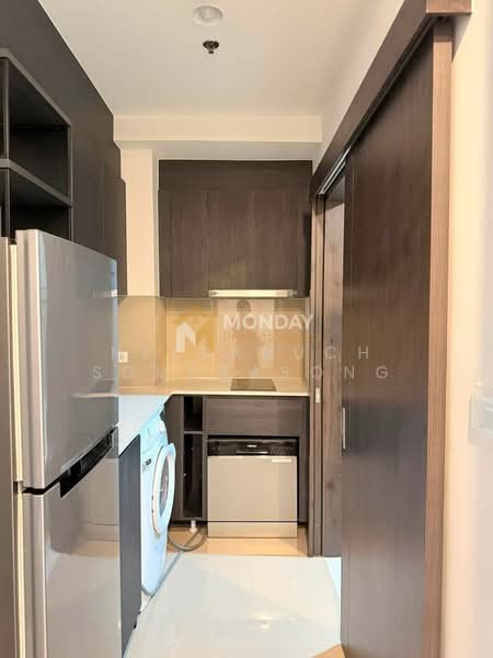 XT Huaikhwang, Bangkok, 244 Ratchadaphisek Road, Huai Khwang, Bangkok, 1 Bedroom, 35 sqm, Condo For Sale, by Neeranuch Somprasong, 500463978 - DDproperty.com