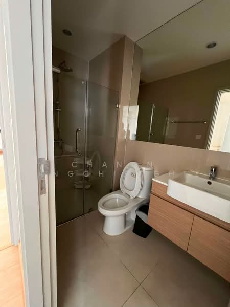 Noble Revolve Ratchada 2, Bangkok, 70 Soi Ratchadaphisek 10, Ratchadaphisek Road, Huai Khwang, Bangkok, 2 Bedrooms, 54 sqm, Condo For Rent, by Chanon Phangchienghien, 500463992 - DDproperty.com