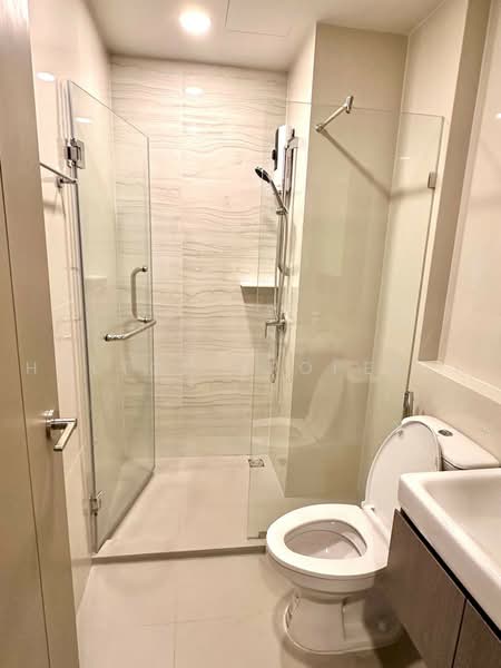 Aspire Onnut Station, Bangkok, Sukhumvit Road, Phra Kanong, Khlong Toei, Bangkok, 1 Bedroom, 31 sqm, Condo For Rent, by Holtop Property, 500463993 - DDproperty.com