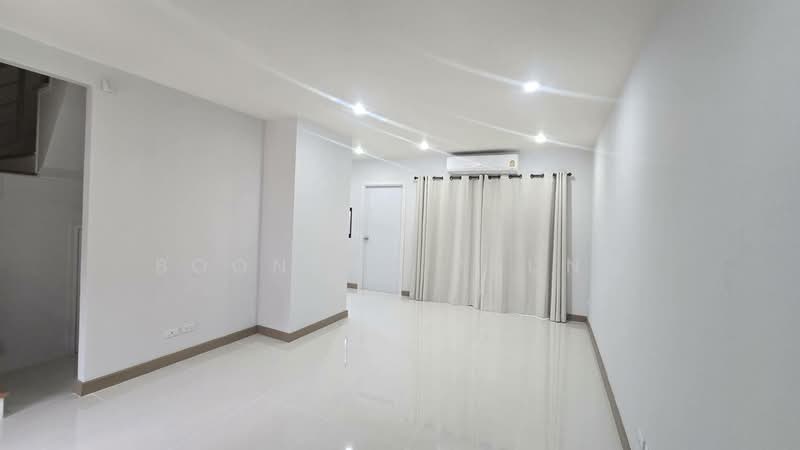 Natura Trend Rattanathibet-Ratchapruek, Nonthaburi, 11 Soi Bang Len 21, Bang Len, Bang Yai, Nonthaburi, 3 Bedrooms, 116 sqm, Townhouse For Rent, by Boontha Phung, 500464023 - DDproperty.com