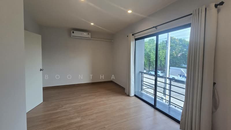 Natura Trend Rattanathibet-Ratchapruek, Nonthaburi, 11 Soi Bang Len 21, Bang Len, Bang Yai, Nonthaburi, 3 Bedrooms, 116 sqm, Townhouse For Rent, by Boontha Phung, 500464023 - DDproperty.com
