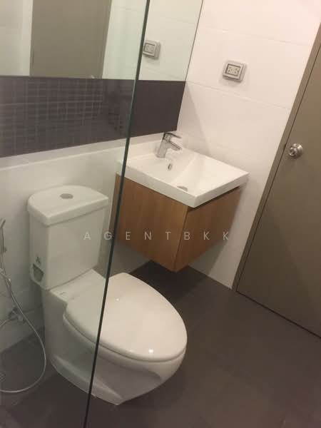 The Tempo Grand Sathorn-Wutthakat, Bangkok, Ratchaphruek Road, Bangko, Chom Thong, Bangkok, 1 Bedroom, 30 sqm, Condo For Rent, by Agentbkk, 500464046 - DDproperty.com