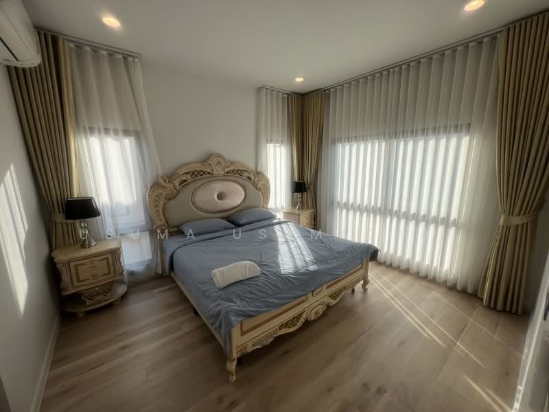 Burasiri Krungthep Kreetha, Bangkok, 95 Soi Pracha Ruam Chai, Hua Mak, Bang Kapi, Bangkok, 4 Bedrooms, 350 sqm, Single Detached House For Sale, by Usuma Usumachat, 500464048 - DDproperty.com