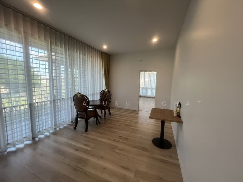 Burasiri Krungthep Kreetha, Bangkok, 95 Soi Pracha Ruam Chai, Hua Mak, Bang Kapi, Bangkok, 4 Bedrooms, 350 sqm, Single Detached House For Sale, by Usuma Usumachat, 500464048 - DDproperty.com
