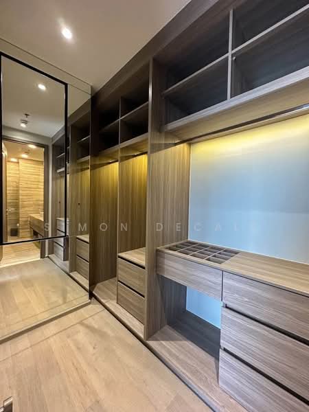 Celes Asoke, Bangkok, 8-10 Sukhumvit 21, Khlongtoei Nua, Watthana, Bangkok, 3 Bedrooms, 137 sqm, Condo For Rent, by Simon Decalf, 500464054 - DDproperty.com