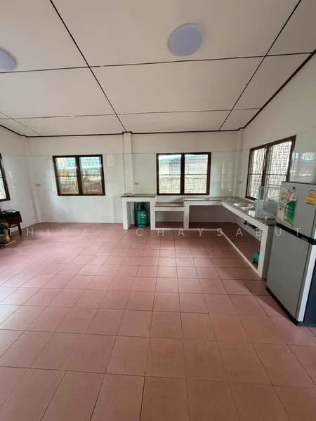บ้าน4ห้องนอน จอดรถได้3คัน ห่างMRT1.2Km, Bangkok, Bang Khun Sri, Bangkok Noi, Bangkok, 4 Bedrooms, 250 sqm, Single Detached House For Rent, by Thiya Chaysabut, 500464057 - DDproperty.com
