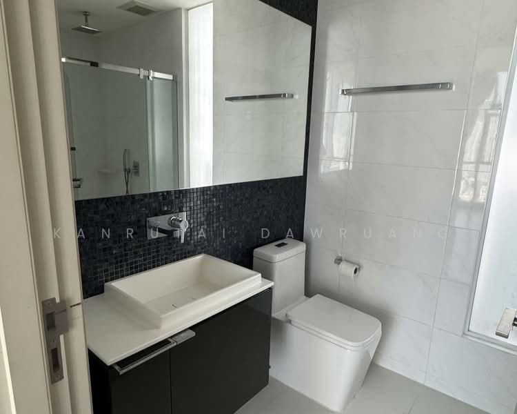 The Room Sathorn, Bangkok, 78 Pan Road, Silom, Bang Rak, Bangkok, 2 Bedrooms, 78 sqm, Condo For Sale, by Kanrutai Dawruang, 500464064 - DDproperty.com