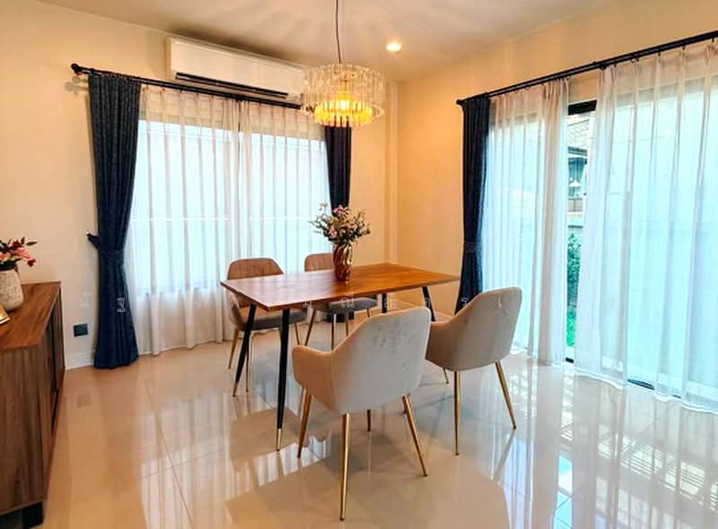 Setthasiri Krungthep Kreetha, Bangkok, Krungthep Kreetha Road, Hua Mak, Bang Kapi, Bangkok, 4 Bedrooms, 230 sqm, Single Detached House For Rent, by นัฐพงค์ มณีอัครเนตร, 500464067 - DDproperty.com
