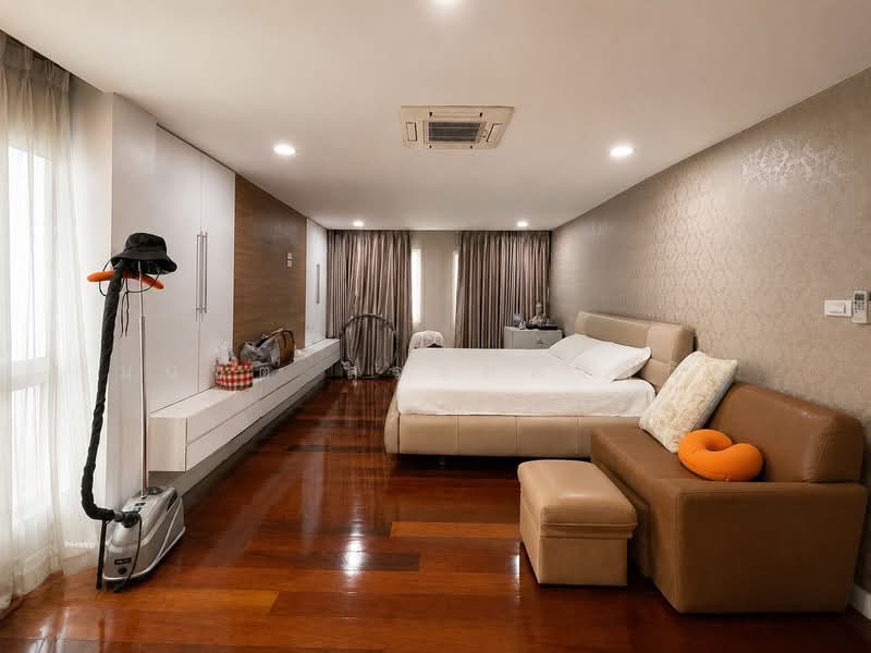 Suan Mali center, Bangkok, บำรุงเมือง, Khlong Maha Nak, Pom Prap Sattru Phai, Bangkok, 1 Bedroom, 207 sqm, Townhouse For Rent, by Monchit Surachaidunthavin, 500464077 - DDproperty.com