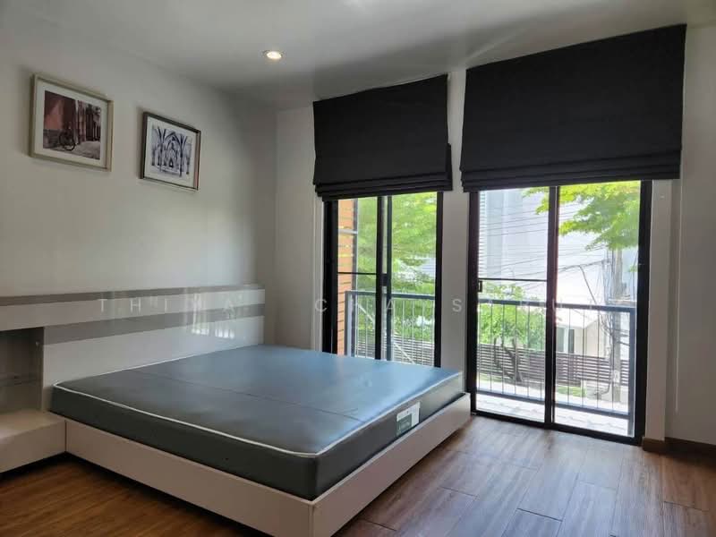 Areeya Mandarina Sukhumvit 77, Bangkok, Sukhumvit 77 Road (On Nut), Suan Luang, Bangkok, 3 Bedrooms, 250 sqm, Townhouse For Rent, by Thiya Chaysabut, 500464080 - DDproperty.com