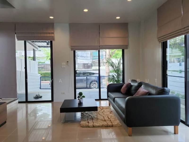 Areeya Mandarina Sukhumvit 77, Bangkok, Sukhumvit 77 Road (On Nut), Suan Luang, Bangkok, 3 Bedrooms, 250 sqm, Townhouse For Rent, by Thiya Chaysabut, 500464080 - DDproperty.com