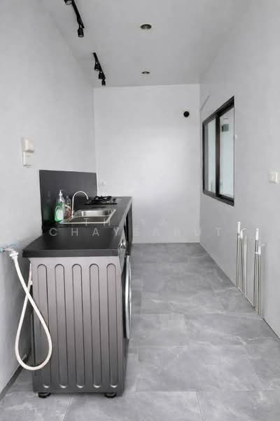 Areeya Mandarina Sukhumvit 77, Bangkok, Sukhumvit 77 Road (On Nut), Suan Luang, Bangkok, 3 Bedrooms, 250 sqm, Townhouse For Rent, by Thiya Chaysabut, 500464080 - DDproperty.com