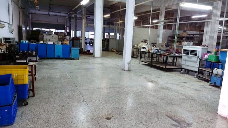 ขายโรงงาน พร้อมที่ดินขนาด 2 ไร่ 3 งาน 47 ตร.ว. Free Zone นิคมอุตสาหกรรมลาดกระบัง, Bangkok, Lam Pla Tiew, Lat Krabang, Bangkok, , 5,040 sqm, Warehouse/Factory For Sale, by Prapassara Muangpin, 500464088 - DDproperty.com