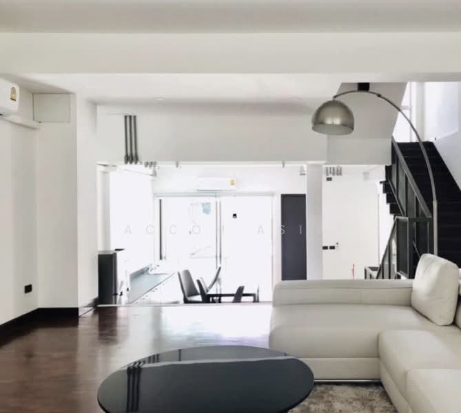 Prompak Place, Bangkok, Khlong Tan Nua, Watthana, Bangkok, 3 Bedrooms, 342 sqm, Townhouse For Sale, by Accom Asia, 500464099 - DDproperty.com