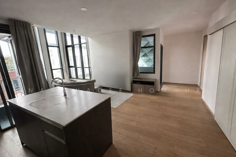 Q Chidlom-Phetchaburi, Bangkok, 1088 Phetchaburi Road, Makkasan, Ratchathewi, Bangkok, 1 Bedroom, 72 sqm, Condo For Rent, by Napawadee Homhuk, 500464103 - DDproperty.com