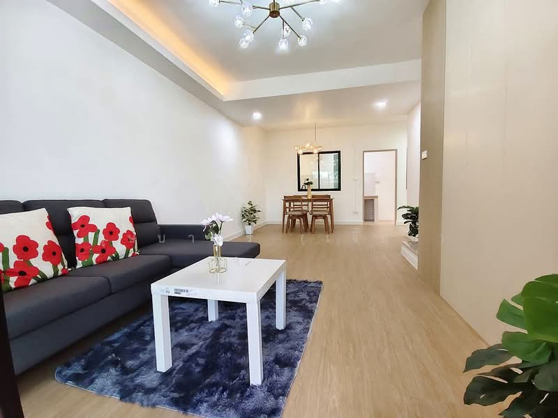 บ้านสวย หน้าบ้านโล่ง จอดรถสบาย ๆ หมู่บ้านพฤกษา 76 บางใหญ่ ตลาดพระปิ่น 3 ใกล้เซ็นทรัล เวสเกต, Nonthaburi, กาญจนาภิเษก, Bang Yai, Bang Yai, Nonthaburi, 3 Bedrooms, 110 sqm, Townhouse For Sale, by บุษบากร (เจี๊ยบ), 500464119 - DDproperty.com