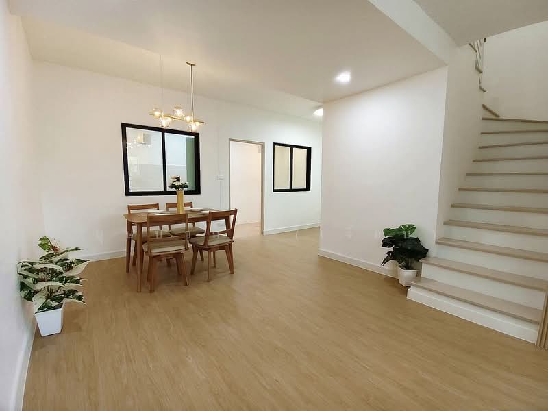 บ้านสวย หน้าบ้านโล่ง จอดรถสบาย ๆ หมู่บ้านพฤกษา 76 บางใหญ่ ตลาดพระปิ่น 3 ใกล้เซ็นทรัล เวสเกต, Nonthaburi, กาญจนาภิเษก, Bang Yai, Bang Yai, Nonthaburi, 3 Bedrooms, 110 sqm, Townhouse For Sale, by บุษบากร (เจี๊ยบ), 500464119 - DDproperty.com
