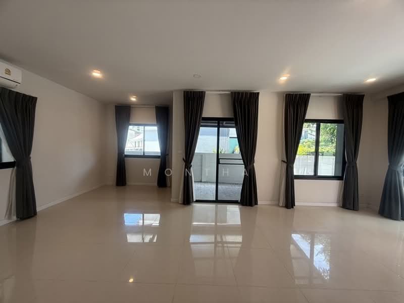 Britannia Bangna Suvarnabhumi (km.26), Samut Prakan, 42 Bang Bo Temple Road, Bang Bo, Samut Prakan, 3 Bedrooms, 165 sqm, Single Detached House For Sale, by Montha, 500464134 - DDproperty.com