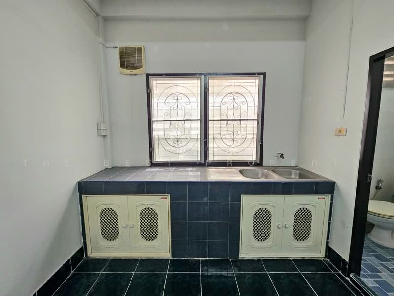 ทาวน์เฮ้าส์บ้านสวน ชลบุรี, Chon Buri (Pattaya), Ban Suan, Muang Chon Buri, Chon Buri (Pattaya), 2 Bedrooms, 100 sqm, Townhouse For Sale, by The Best Property แก้มยุ้ย, 500464147 - DDproperty.com